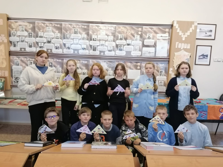 «Прошу тебя, пиши мне письма! В наш громкий век им нет цены»..